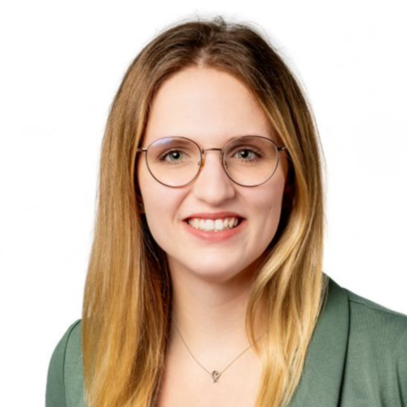  Julia Bolkart